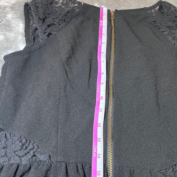 Speckless Mini Dress Womens 9 Black Lace Cap Sleeve Fit Flare Party Cocktail - Picture 10 of 16